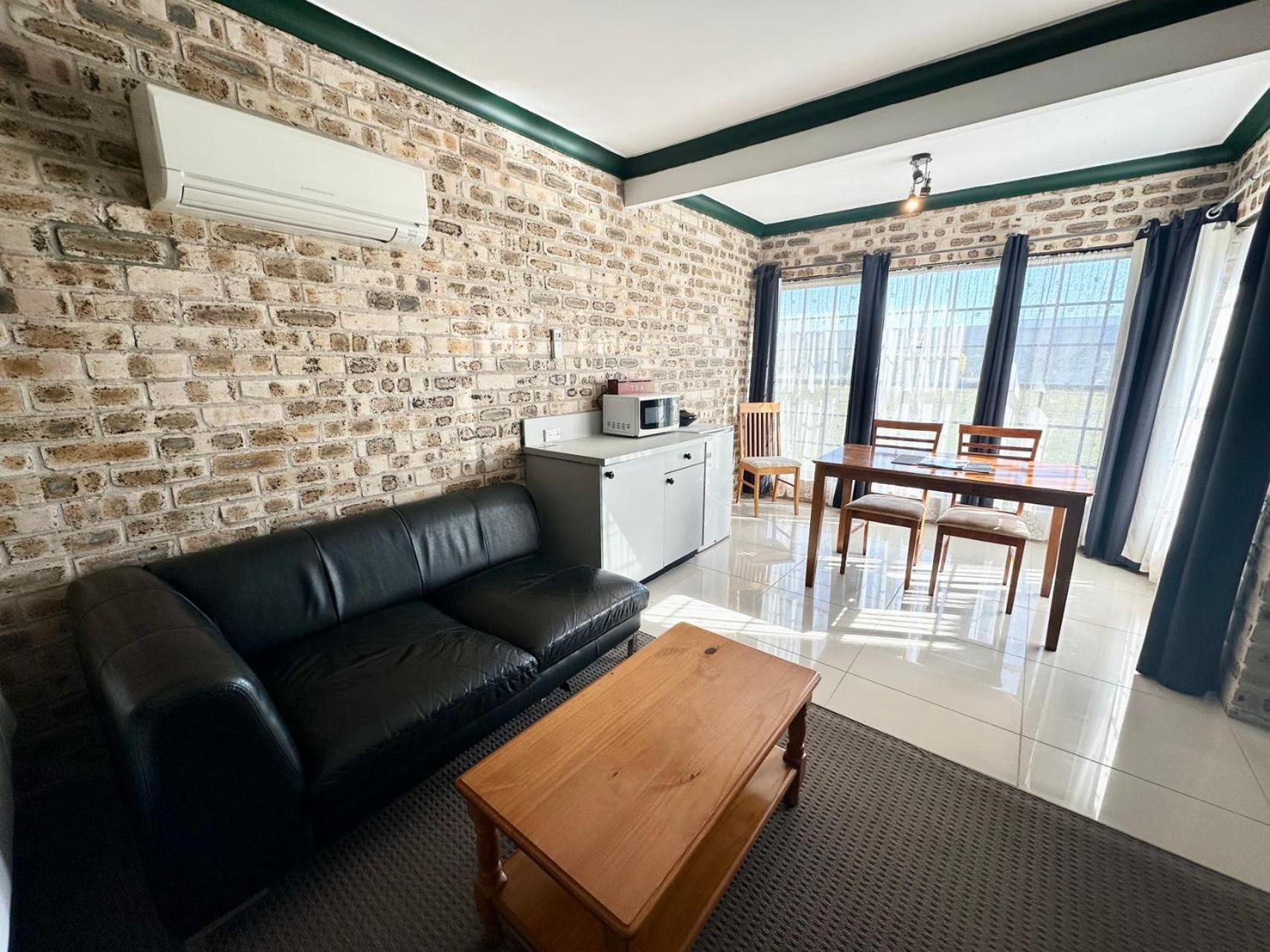 Sir Francis Drake Motel Heatherbrae Екстериор снимка