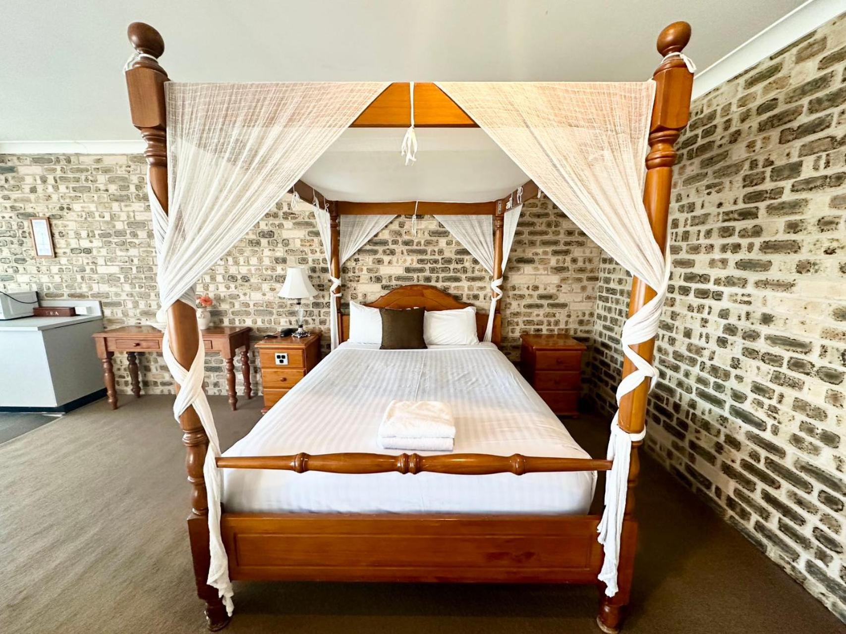 Sir Francis Drake Motel Heatherbrae Екстериор снимка