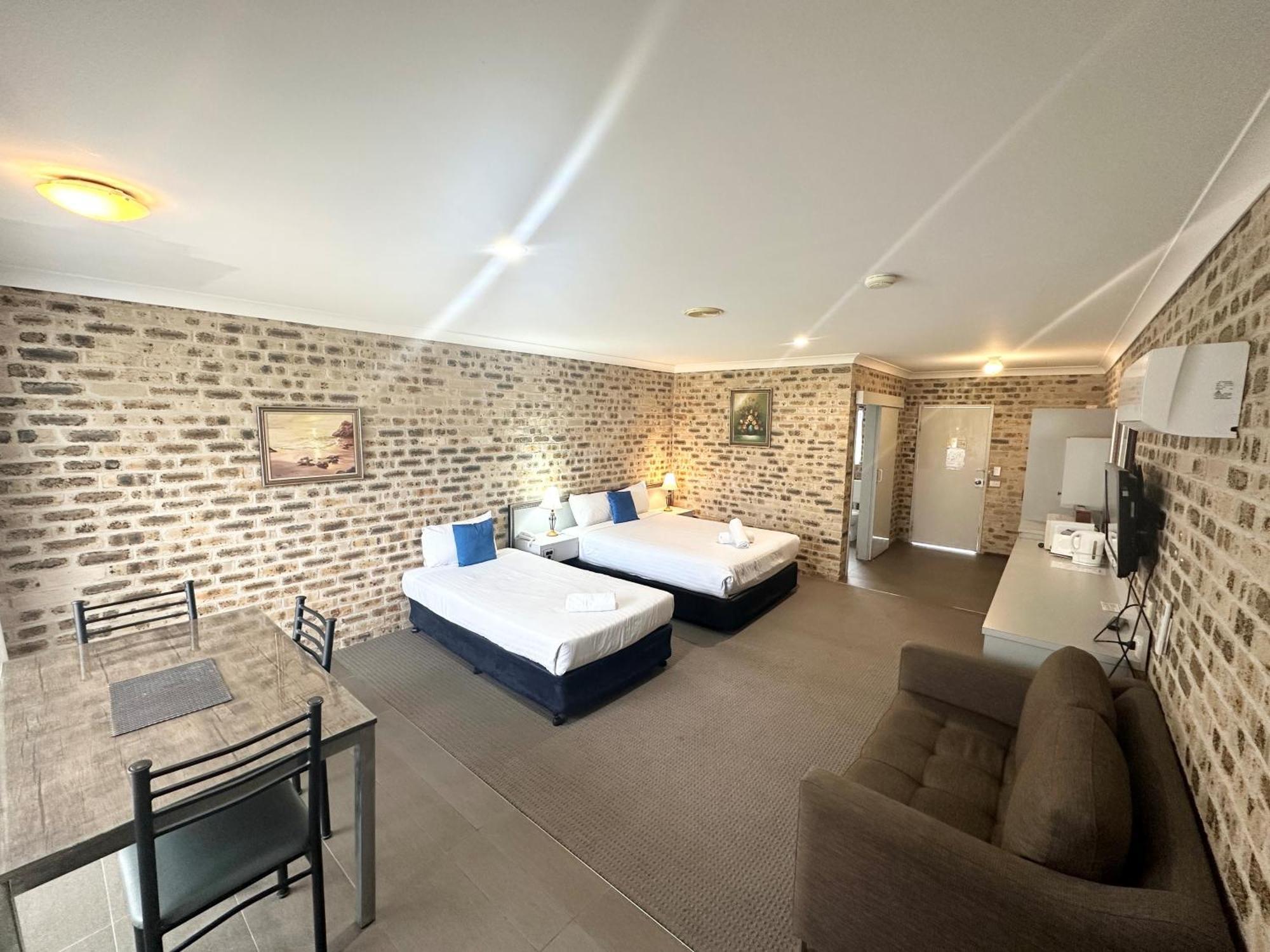 Sir Francis Drake Motel Heatherbrae Екстериор снимка